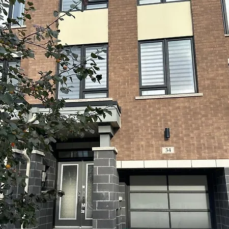 Modern Townhouse, Vaughan, Ontario, Canada Exterior photo