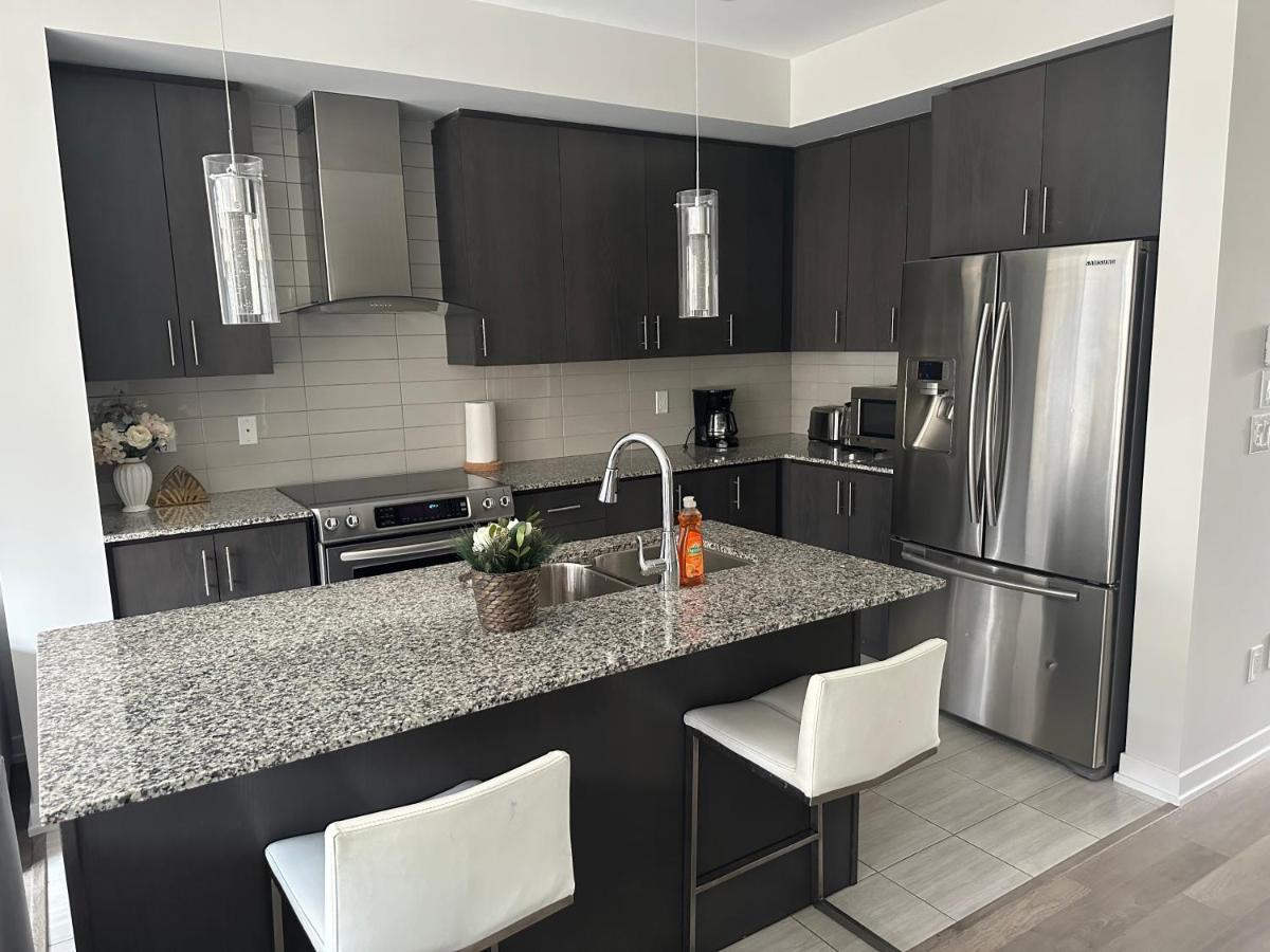 Apartment Modern Townhouse, Vaughan, Ontario, Canada